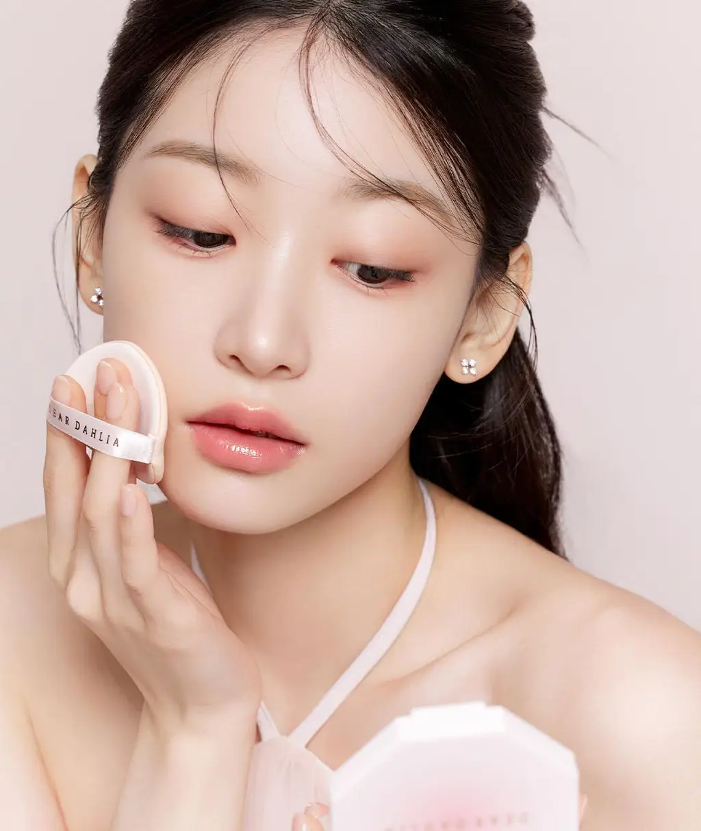 [보송윤광/베어리증정] 디어달리아 스킨 파라다이스 쉬어 실크 쿠션 (+미니 블러쉬 증정) 상세페이지 11